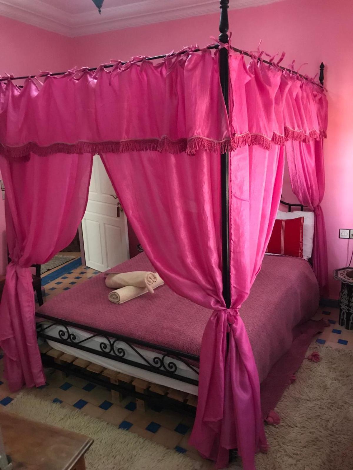 Hotel Riad Gnaoua Suvayr Dış mekan fotoğraf